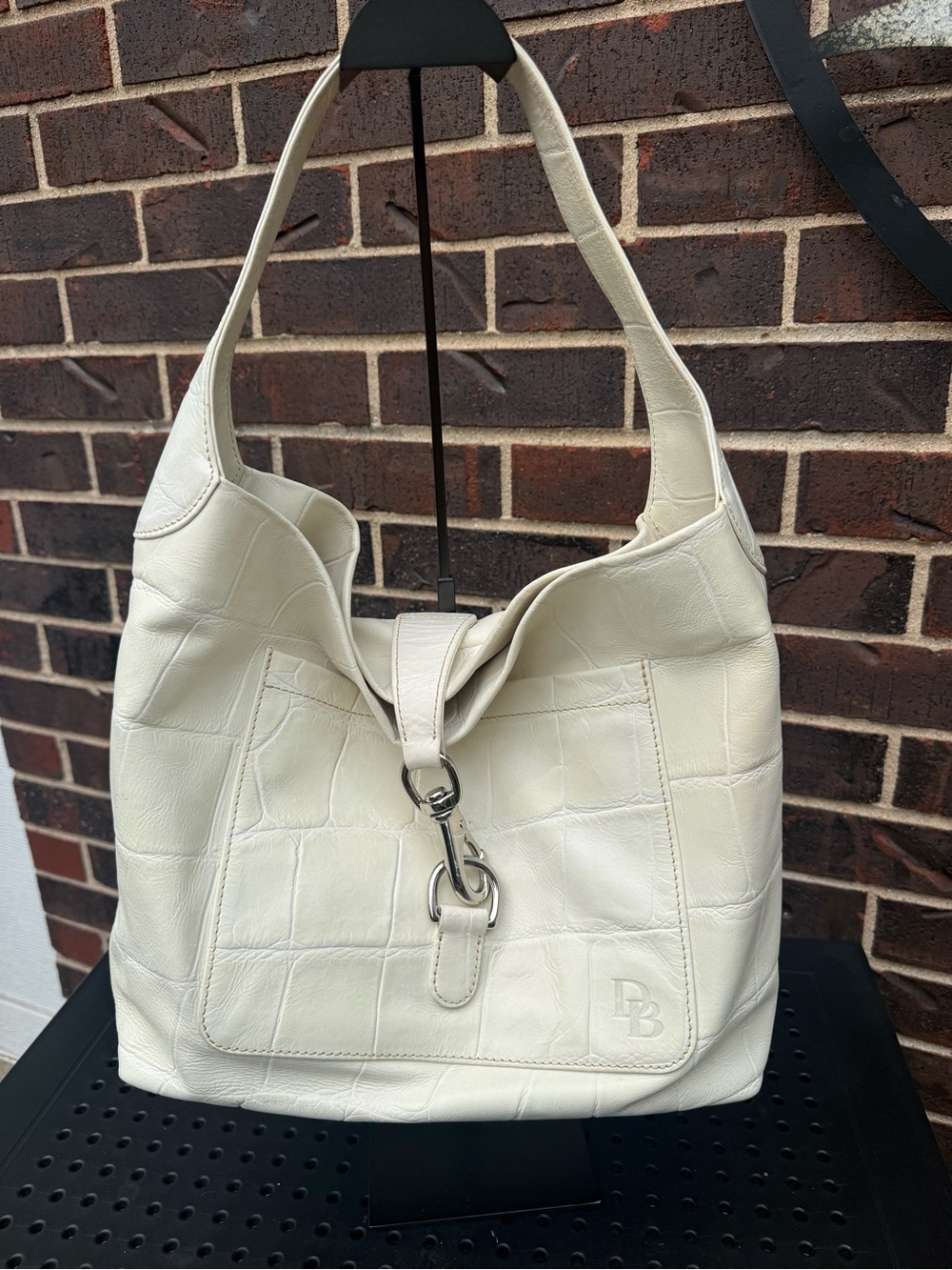 Dooney & Bourke Croco Slouch Hobo Ivory Embossed Leather Bag Y2K